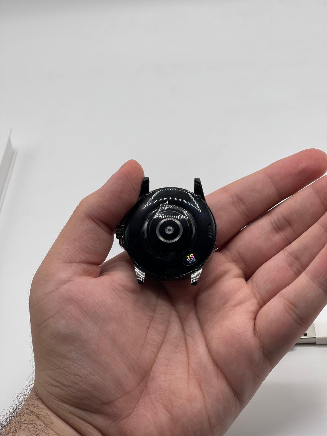Discover the cutting-edge Smart Watch Model 1210, designed for optimal health and fitness tracking. Featuring Bluetooth 5.3 for seamless connectivity, heart rate monitoring, and GPS