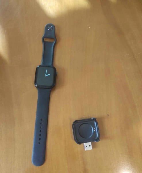 Smart Watch with Long Battery Life – 1 Pcs